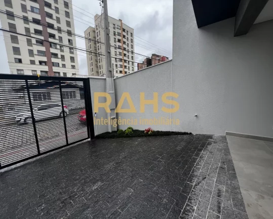 Imagem SOBRADO GEMINADO no AMÉRICA lateral da João Colin Lindo Geminado com 3 Suites na parte superior Pa...