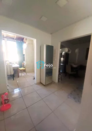 Imagem Sobrado 3 dormitórios com salão religioso no bairro Cavalhada