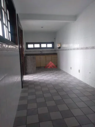 Imagem Sobrado com 3 dormitórios à venda, 135 m² por R$ 300.000,00 - Mutuá - São Gonçalo/RJ
