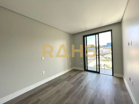 Imagem Excelente sobrado geminado novo localizado no bairro Santo Antônio em Joinville, bem próximo a Cas...