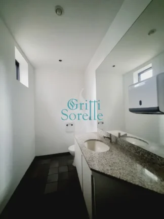 Imagem Conjunto Comercial para Alugar em Cidade Monções - São Paulo/SP.