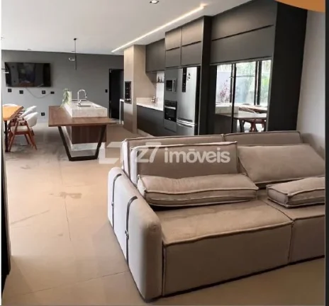Imagem Casa Alto Padrão em Jardim Oriental, Maringá/PR