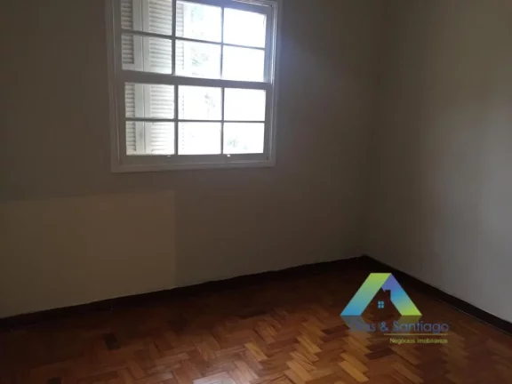 Imagem Excelente sobrado a 5 minutos da estação do metro Ana Rosa com 3 dormitórios, 3 vagas de garagem proximo a principais comércios, avenidas de São Paulo