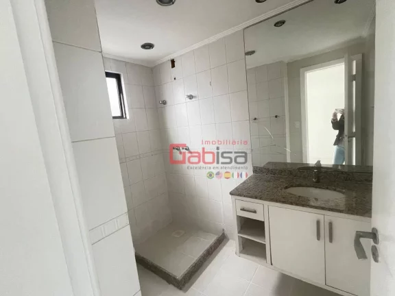 Imagem Apartamento com 2 dormitórios à venda, 150 m² por R$ 680.000 - Passagem - Cabo Frio/RJ