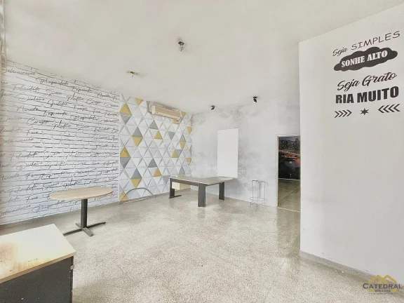 Imagem Salão Comercial com 5 salas 320m² para Locação por R$6.800,00 no Centro de Jundiaí/SP