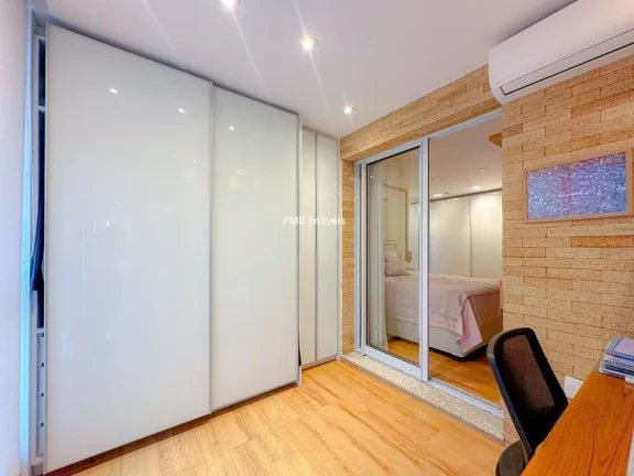 Imagem Cobertura de Luxo à Venda no Brooklin: 3 quartos, 3 suítes, 2 salas, 3 vagas de garagem, 229m² - São Paulo-SP!