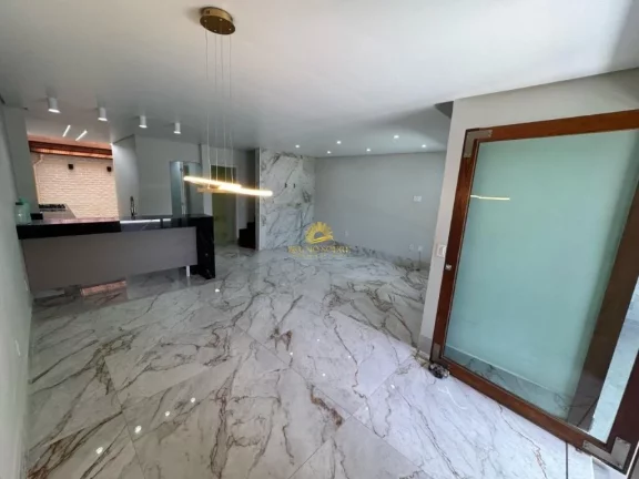 Imagem Casa de Alto Padrão no Jardim Boa Vista: Luxo e Conforto Próximo à Praia do Morro
Descubra esta c...