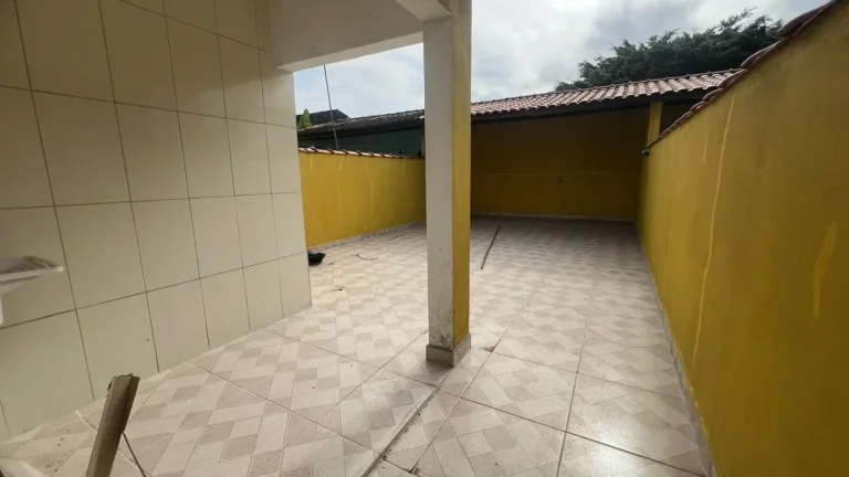 Imagem Casa para Venda em Itanhaém, Verde Mar, 2 dormitórios, 1 suíte, 1 banheiro, 2 vagas