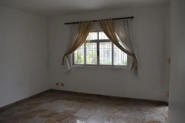Imagem Casa para Venda por R$725.000,00 com 237m², 4 dormitórios, 3 vagas e 3 banheiros - Vila libanesa, São paulo / SP - Cód. 13623