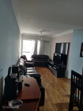 Imagem "Apartamento de 3 dormitórios com sacada, duas vagas de garagem e lazer em ótima localização"