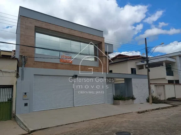 Imagem Casa à Venda - Santos Prates - Mantena - MG
