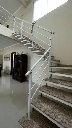 Imagem Chácara à venda no bairro Estância Santa Maria do Laranjal - Atibaia/SP