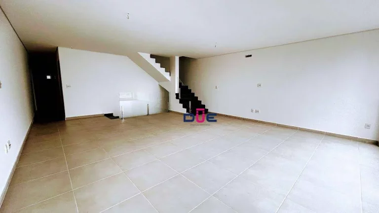 Imagem Casa com 4 dormitórios à venda, 244 m² por R$ 1.800.000 - Embaré - Santos/SP