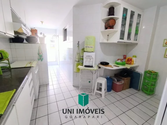Imagem Apartamento 3 Quartos com Suíte e Área Privativa no Centro de Guarapari, Próximo às Praias