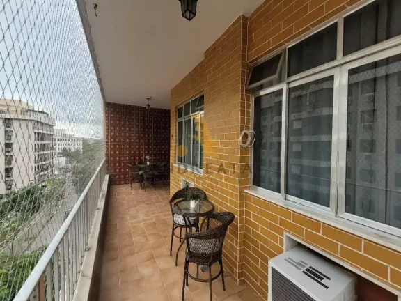 Imagem Freguesia - Rua Potiguara - 140m² Ótimo 3 quartos com suíte e 3 vagas na garagem