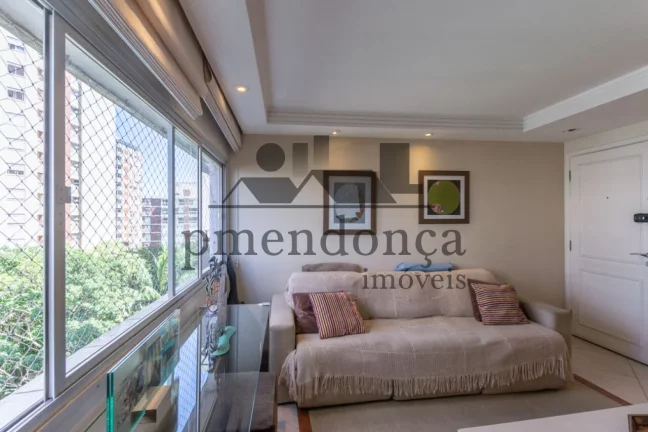 Imagem Apartamento reformado em Perdizes com 137m², 3 quartos (1 suíte) e 2 vagas