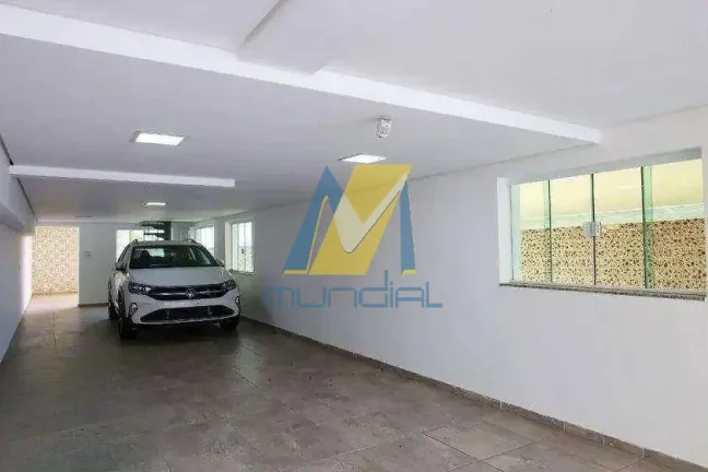Imagem Sobrado Amplo à Venda - 438 m² com Edícula e Espaço Gourmet