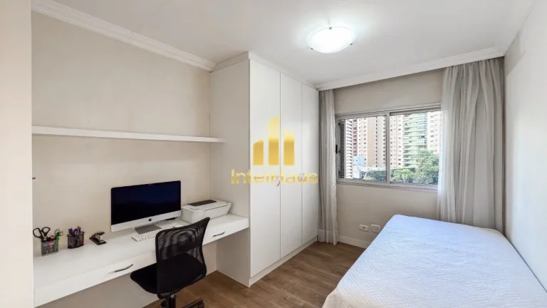 Imagem Apartamento Grande na Divisa do Água Verde com Batel. Um Sonho!! 

Sala Gigante para 2 Ambientes, M...