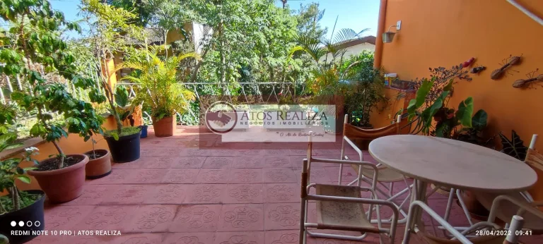 Imagem Sobrado com piscina em Bolsão de Interlagos - SP: 300m², 4 quartos e 1 suíte por R$1.190.000