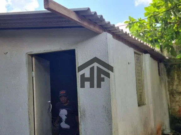 Imagem Casa com 3 Quartos à venda no KM 12 em Chã da Tábua, São Lourenço da Mata/PE