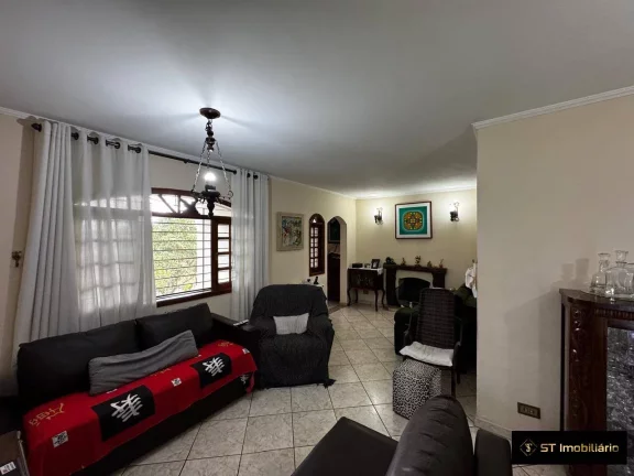 Imagem Chácara à venda em Mairiporã Próxima ao Centro - 4.100m² por R$1.790.000!