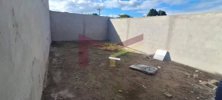 Imagem CASA 2/4 COM ENTRADA PARCELA NO BOLETO