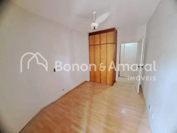 Imagem Apartamento com 145m² distribuídos em 4 quartos, sendo 1 suíte master, e todos com armários. Amp...