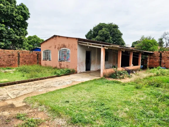 Imagem Casa térrea amplo quintal no Jardim Presidente