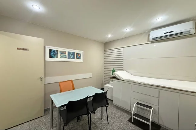 Imagem Conjunto de 3 salas comerciais com 82m2 COM VAGA em Botafogo