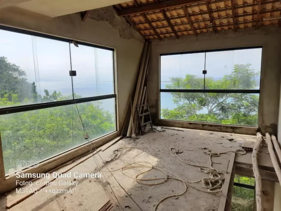 Imagem Casa para Venda em Rio de Janeiro, Barra De Guaratiba, 4 dormitórios, 1 suíte, 5 banheiros, 4 vagas