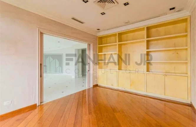 Imagem Luxuoso apartamento para locação no Jardim Europa, São Paulo-SP: 3 quartos, 3 suítes, 3 salas, 5 banheiros, 3 vagas, 456m².