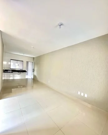 Imagem Casa De 2/4 No Monte Cristo Em Trindade
