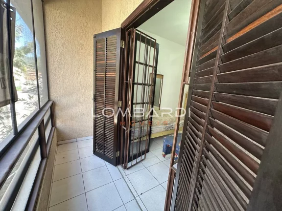 Imagem Casa com ótima localização no Itaguá