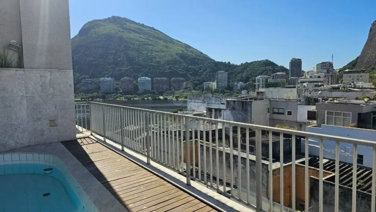 Imagem Ipanema - Residencial › Cobertura com 3 quarto(s) a Venda