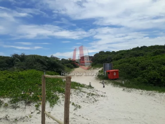 Imagem Casa Duplex Condomínio Praia do Pontal Peró