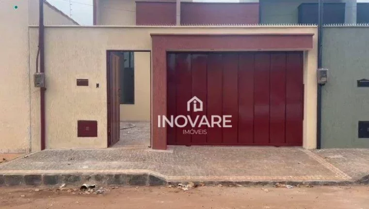 Imagem Casa com 3 dormitórios à venda, 100 m² por R$ 360.000 - Setor Planalto - Itumbiara/GO