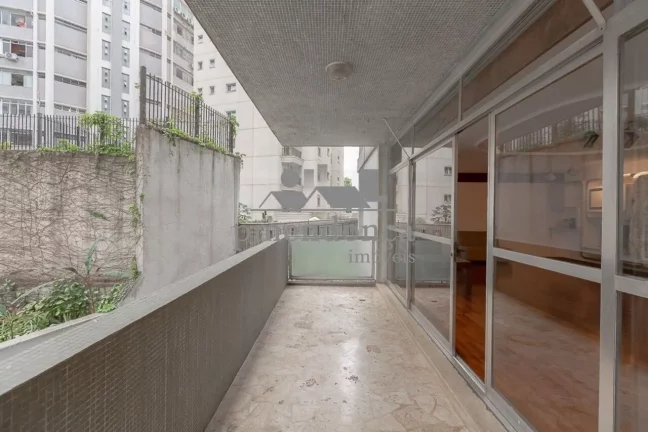 Imagem Apartamento residencial à venda em Higienópolis, 3 quartos e 2 vagas.