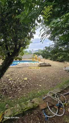 Imagem Casa com 400m2 de constr, terreno 1200m2, Esquina, Piscina, Vila Oliveira