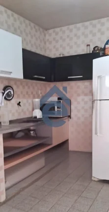 Imagem Casa na Jatiuca, 4/4, 2 salas, 2 vagas, ótimo investimento, prox Maceió Shopping