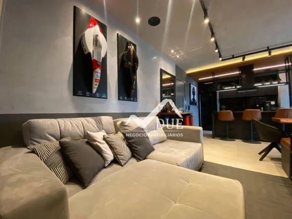 Imagem Apartamento com 2 dormitórios à venda, 75 m² por R$ 1.350.000,00 - Gonzaga - Santos/SP