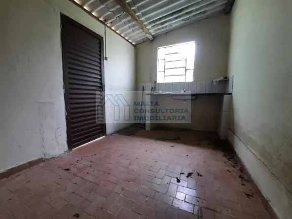 Imagem Casa para Venda em Corinto, Centro, 2 dormitórios, 3 banheiros, 4 vagas