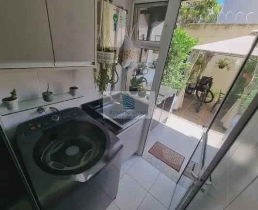 Imagem Apartamento à venda em Rio de Janeiro-RJ, bairro Camorim: 2 quartos, 1 suíte, 1 sala, 2 banheiros, 1 vaga,110.72². Venha conferir!