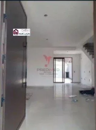 Imagem Sobrados para venda com 101m2 quadrados 3 quartos suíte em Serraria São José - FPOLIS-SC