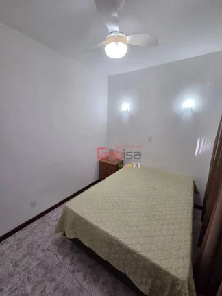 Imagem Apartamento com 2 dormitórios à venda, 75 m² por R$ 350.000,00 - Praia do Forte - Cabo Frio/RJ