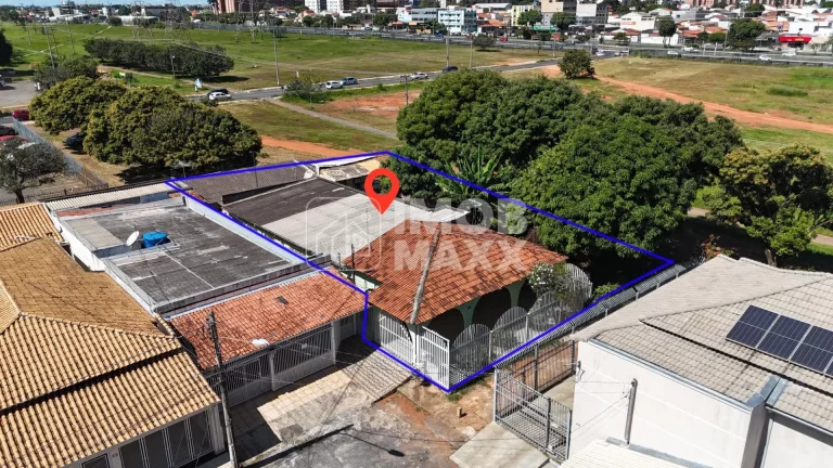 Imagem Casa (Lote) à Venda no Guará II, Guará por R$1.140.000