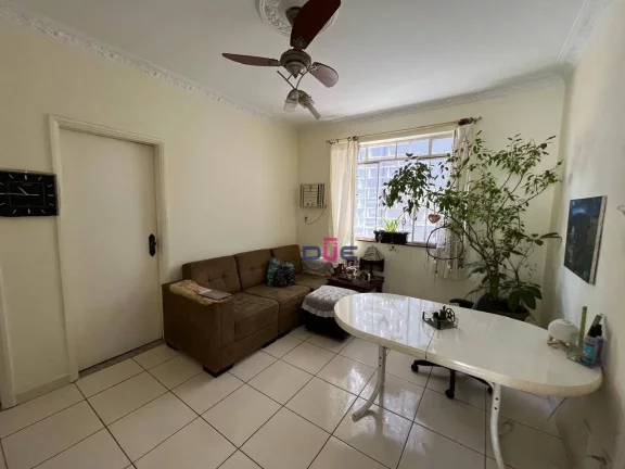 Imagem Apartamento com 2 dormitórios no 1° andar excelente localização, pertinho do Assai à venda, 76 m² por R$ 360.000 - Campo Grande - Santos/SP