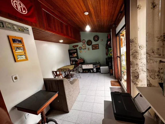 Imagem Vendo esta maravilhosa Cobertura no centro de Nova Friburgo.