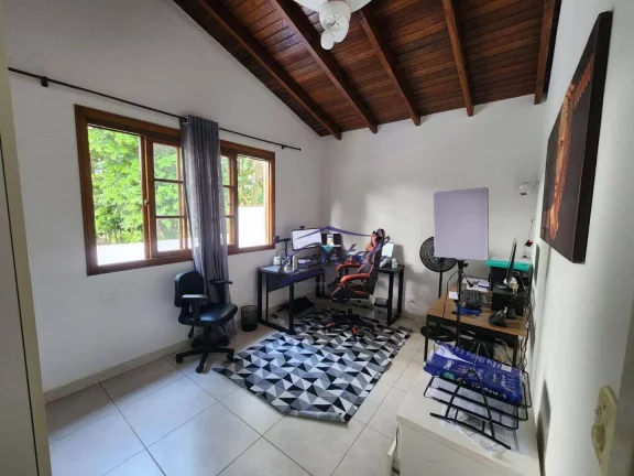 Imagem Casa com 6 dormitórios à venda, 238 m² por R$ 1.300.000,00 - Granja Viana - Cotia/SP