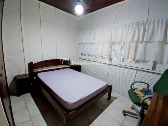 Imagem Excelente casa pré fabricada com 2.040 m² de terreno e construção 360 m², casa térrea com 5 do...