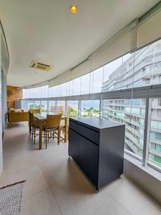 Imagem Apartamento Pé na Areia para Locação temporada na Riviera de São Lourenço, atende até 4 pessoas
